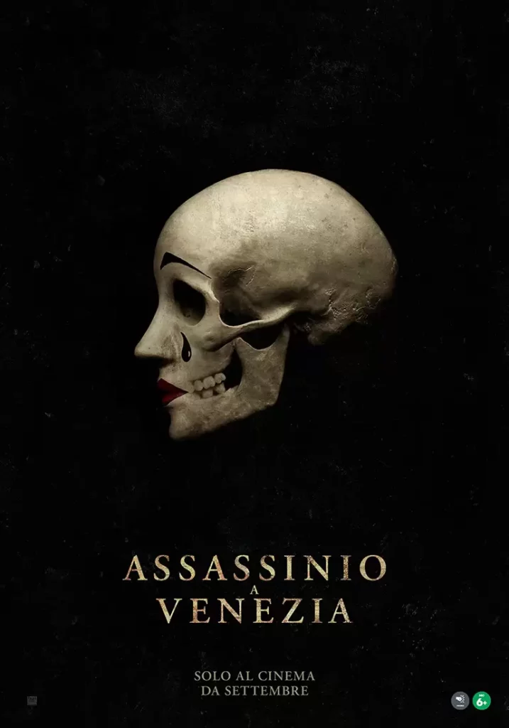 un teschio di profilo nel poster di Assassinio a Venezia