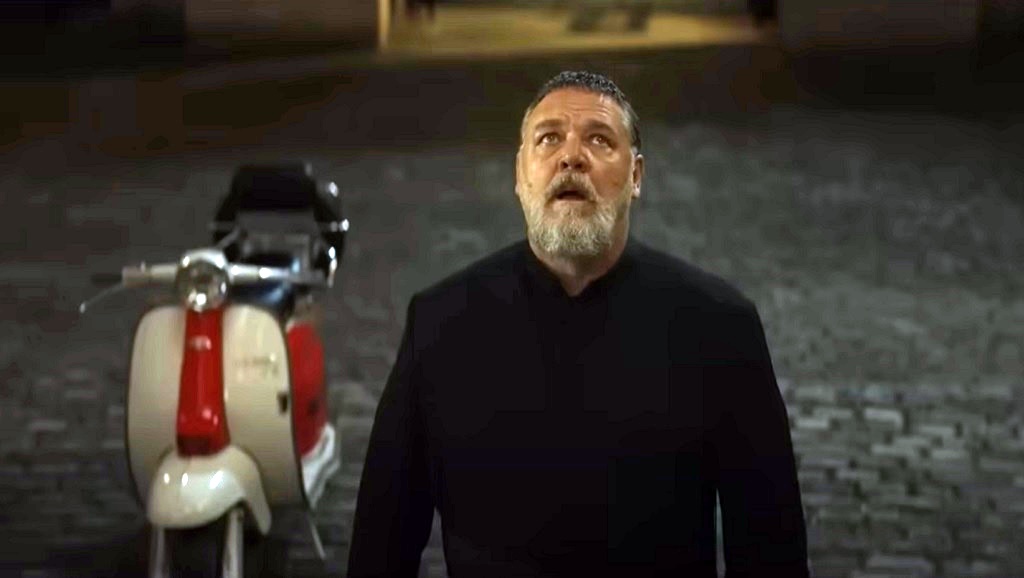 russell crowe nel film L'esorcista del papa