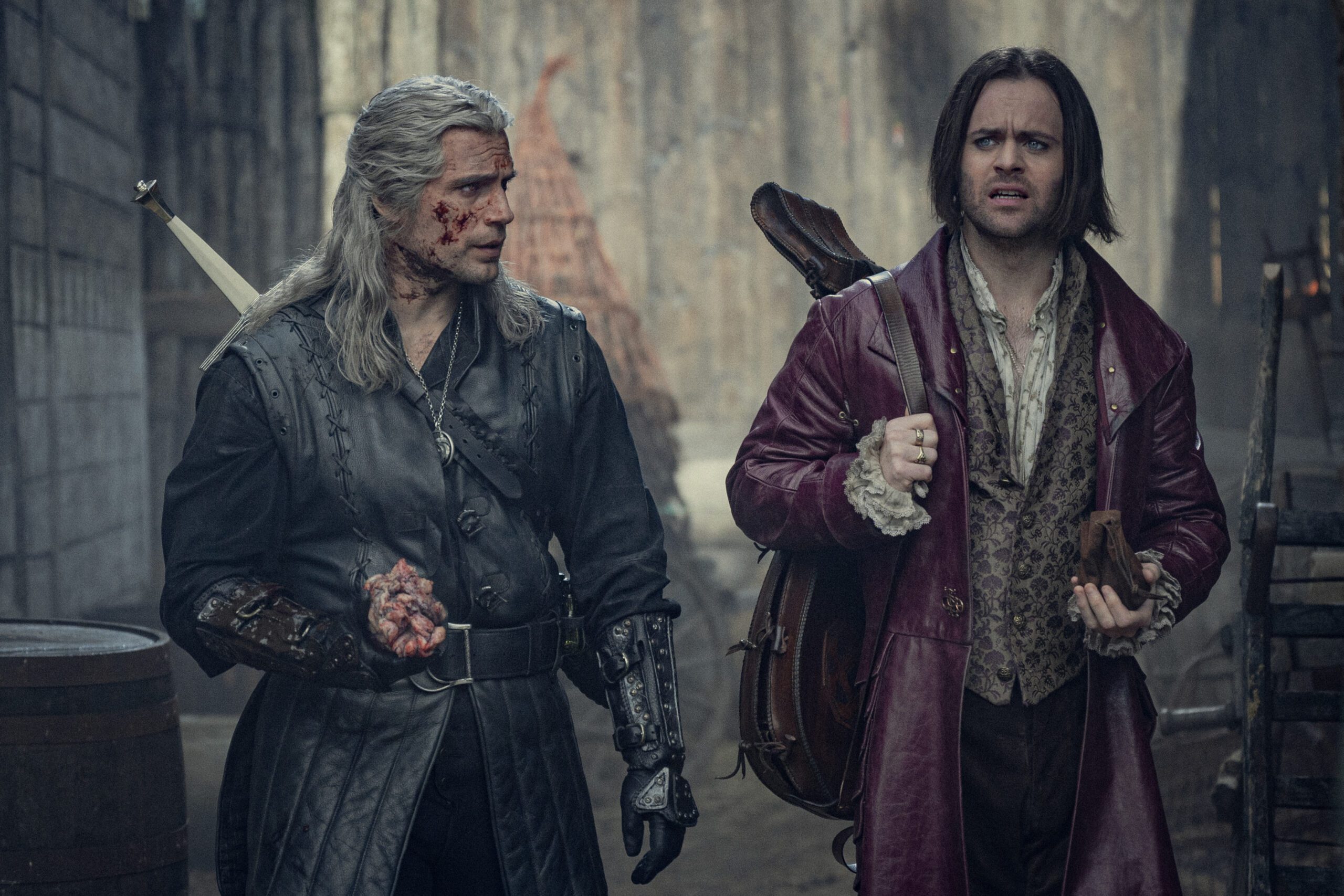 Henry Cavill e Joey Batey in The Witcher 3