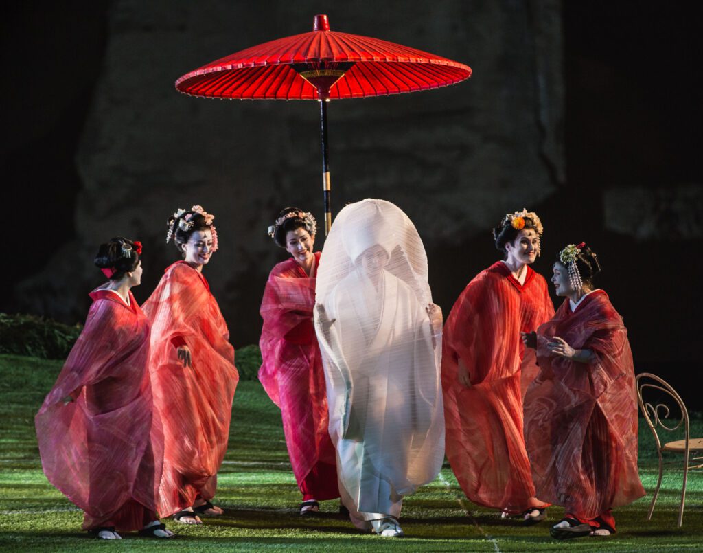 Madama Butterfly_Aksenova(Cio-Cio-San) ®Yasuko Kageyama-Opera di Roma,Caracalla 2016_8307