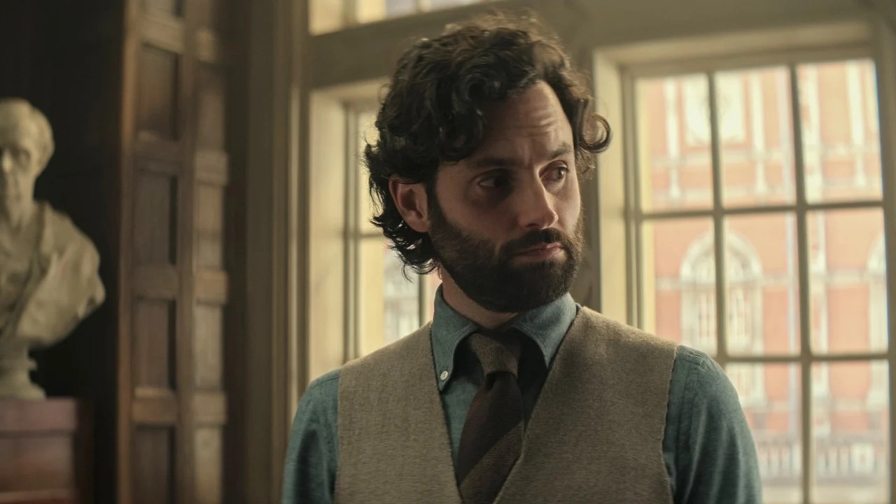 Penn Badgley in YOU