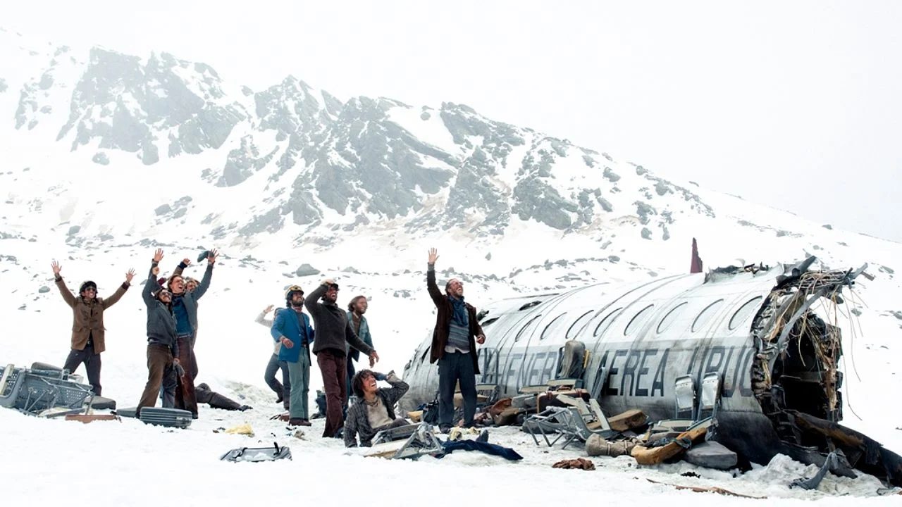 immagine film la sociedad de l nieve