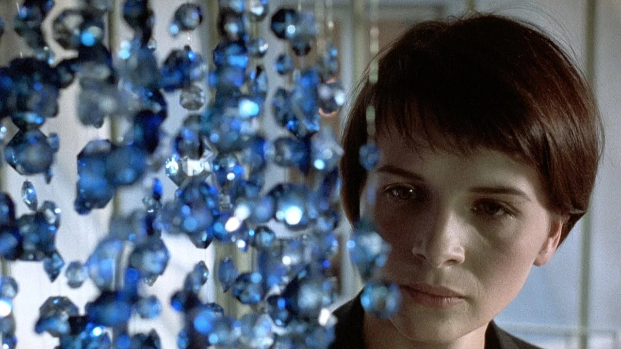 juliette binoche in film blu