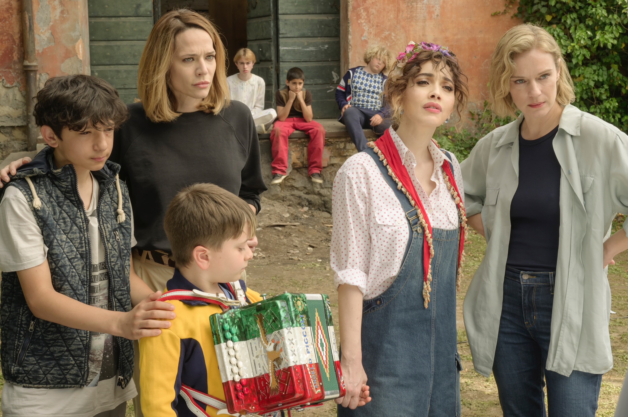 Addio al Nubilato 2 – L’isola che non c’è: arriva su Prime Video – il poster