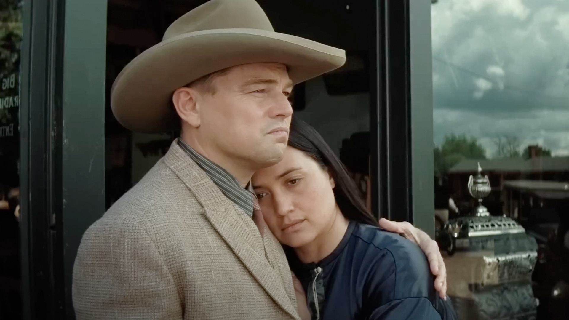Leonardo DiCaprio e Lily Gladstone in Killers of the Flower Moon