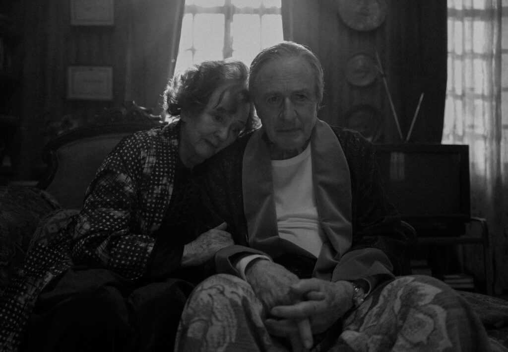 El Conde. (L to R) Jaime Vadell as El Conde, Gloria Münchmeyer as Lucía in El Conde. Cr. Pablo Larrain / Netflix © 2023