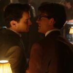 Matt Bomer e Jonathan Bailey in Compagni di viaggio
