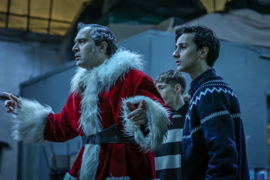 claudio santamaria in elf me