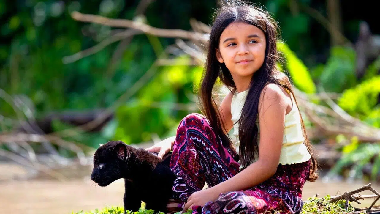 scena film emma e il giaguaro nero