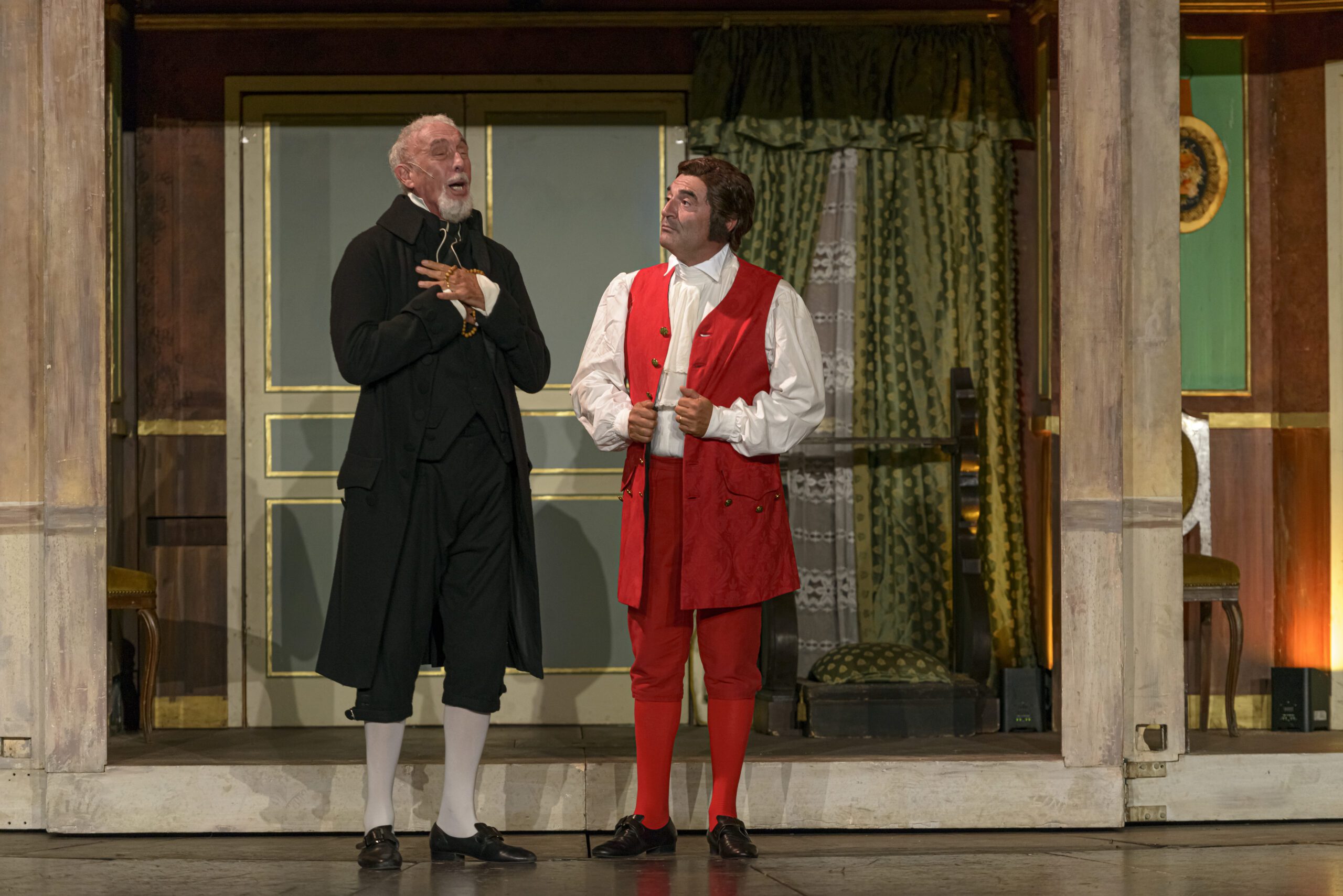 Sistina Chapiteau: Max Giusti in scena a Milano con Il Marchese del Grillo