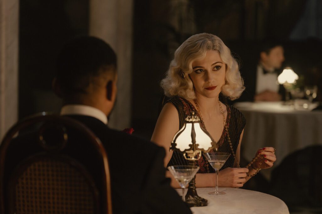 scena serie un gentiluomo a mosca