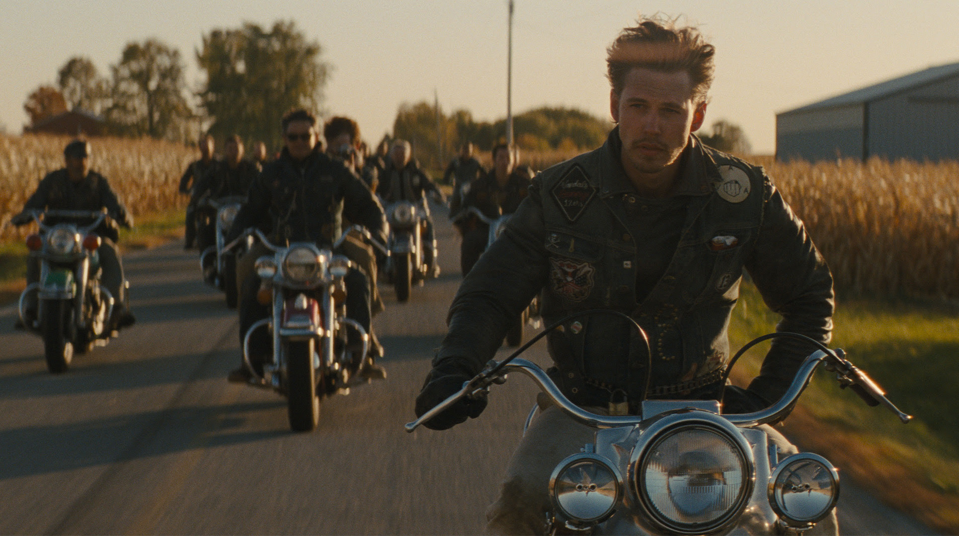 The Bikeriders: il trailer italiano del film con Austin Butler e Tom Hardy