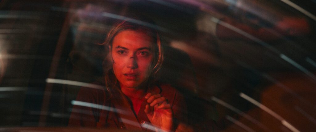 scena seconda stagione serie outer range