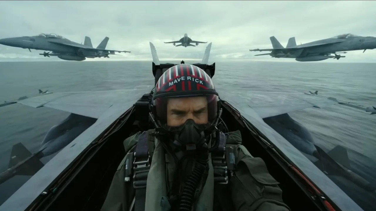 scena top gun maverick