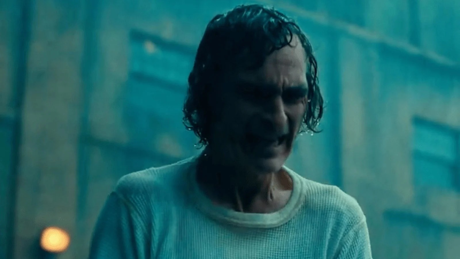 Joker: Folie à Deux, un breve teaser anticipa l’arrivo del trailer previsto per questa notte