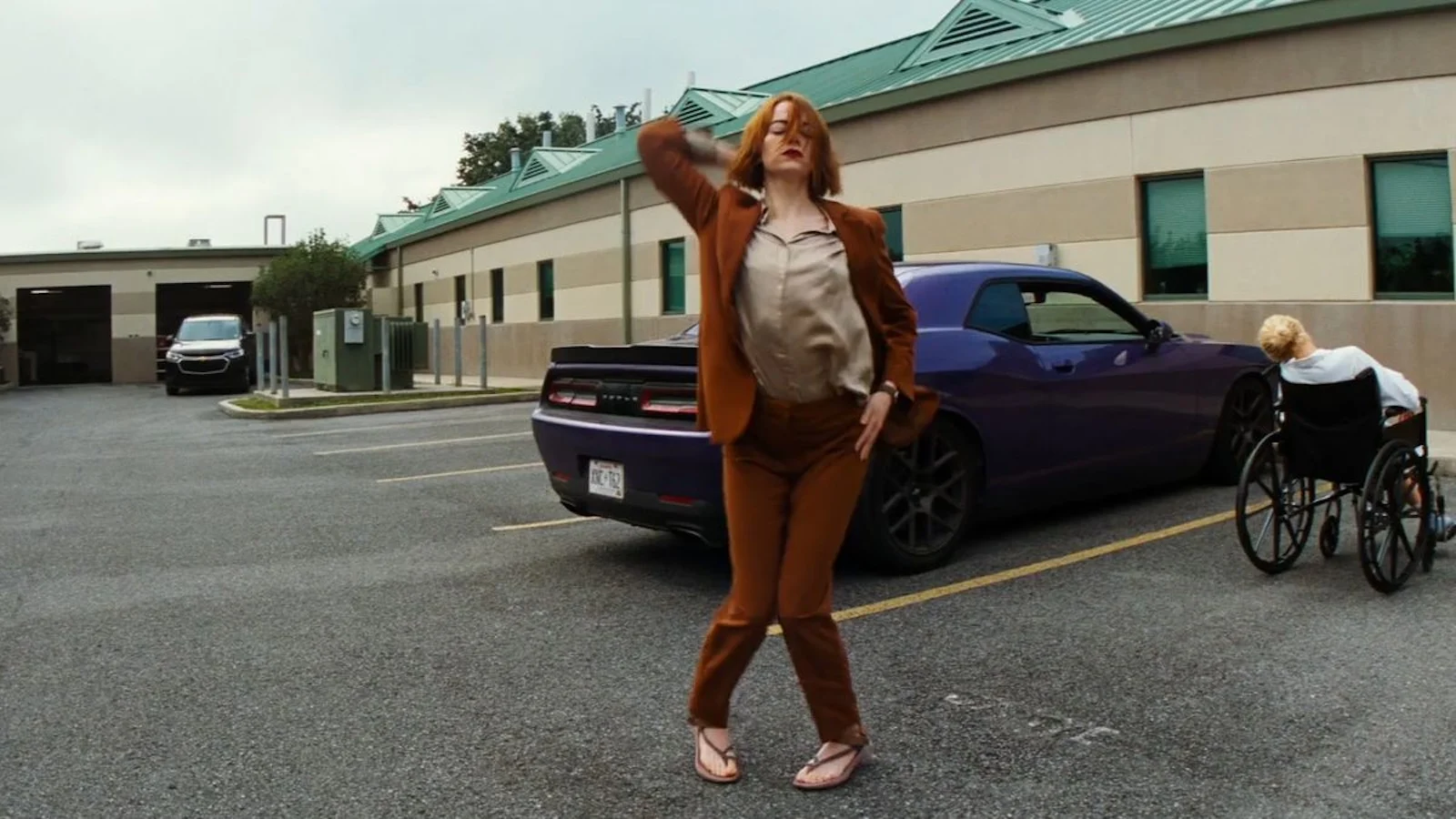 Kinds of Kindness: la nuova clip