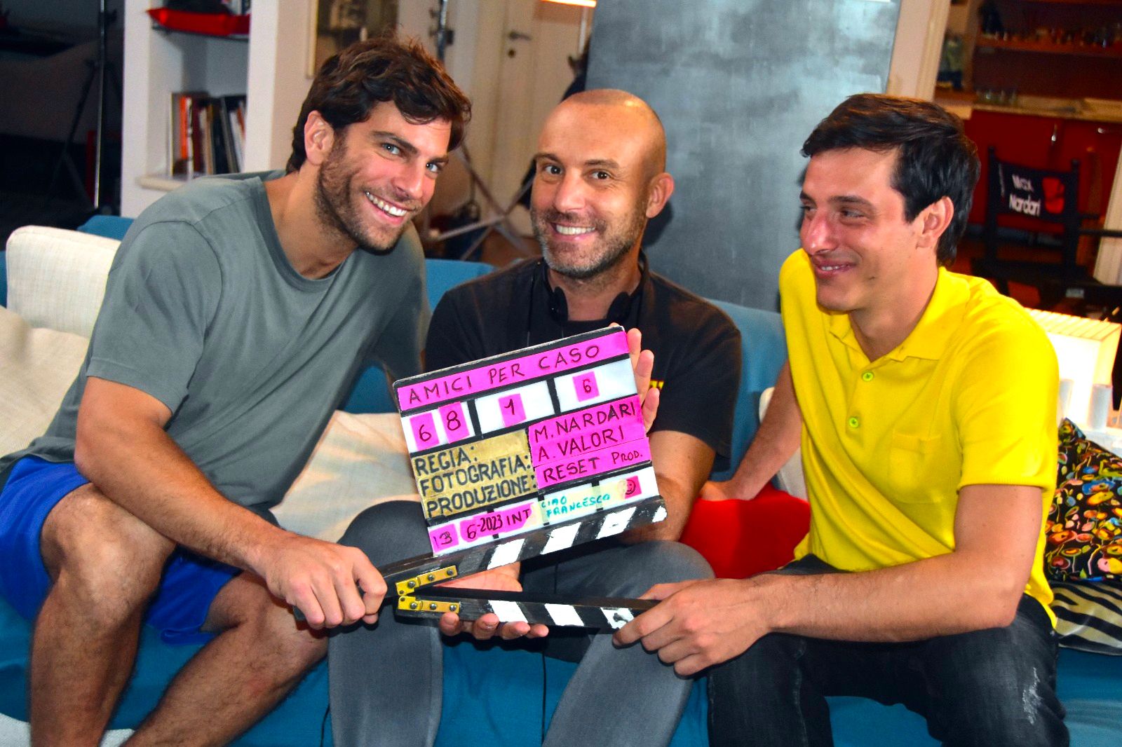 set amici per caso