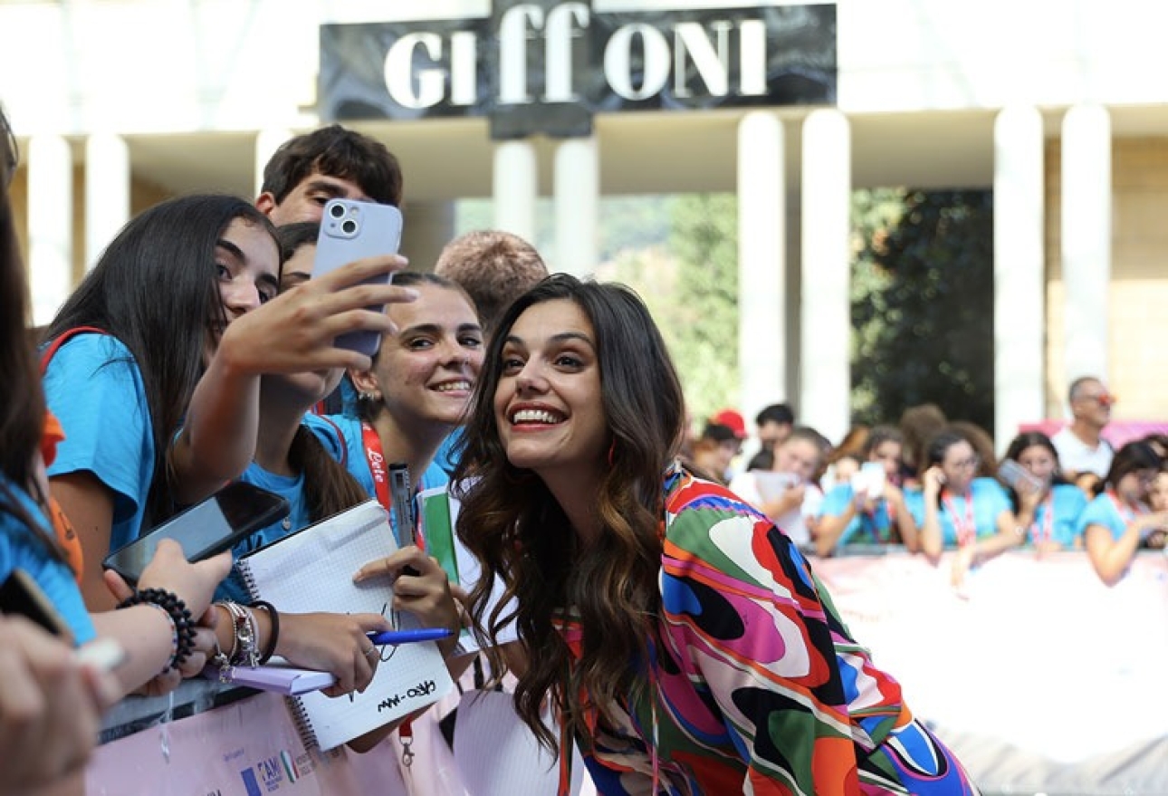Giffoni 54: Margherita Vicario e il suo “Gloria!” che dà voce alle donne invisibili