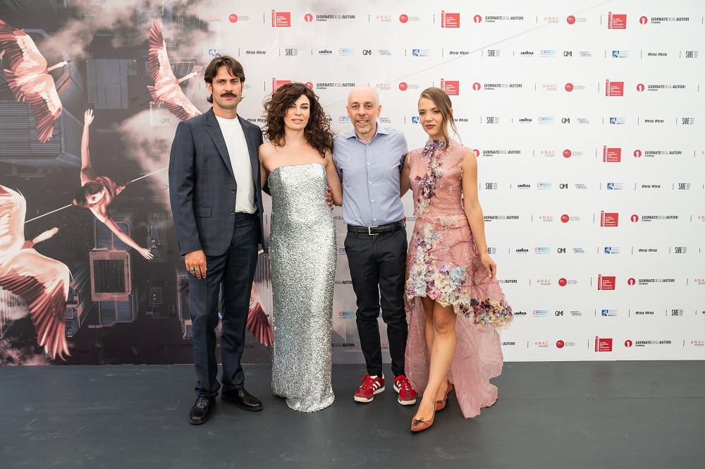 cast taxi monamour