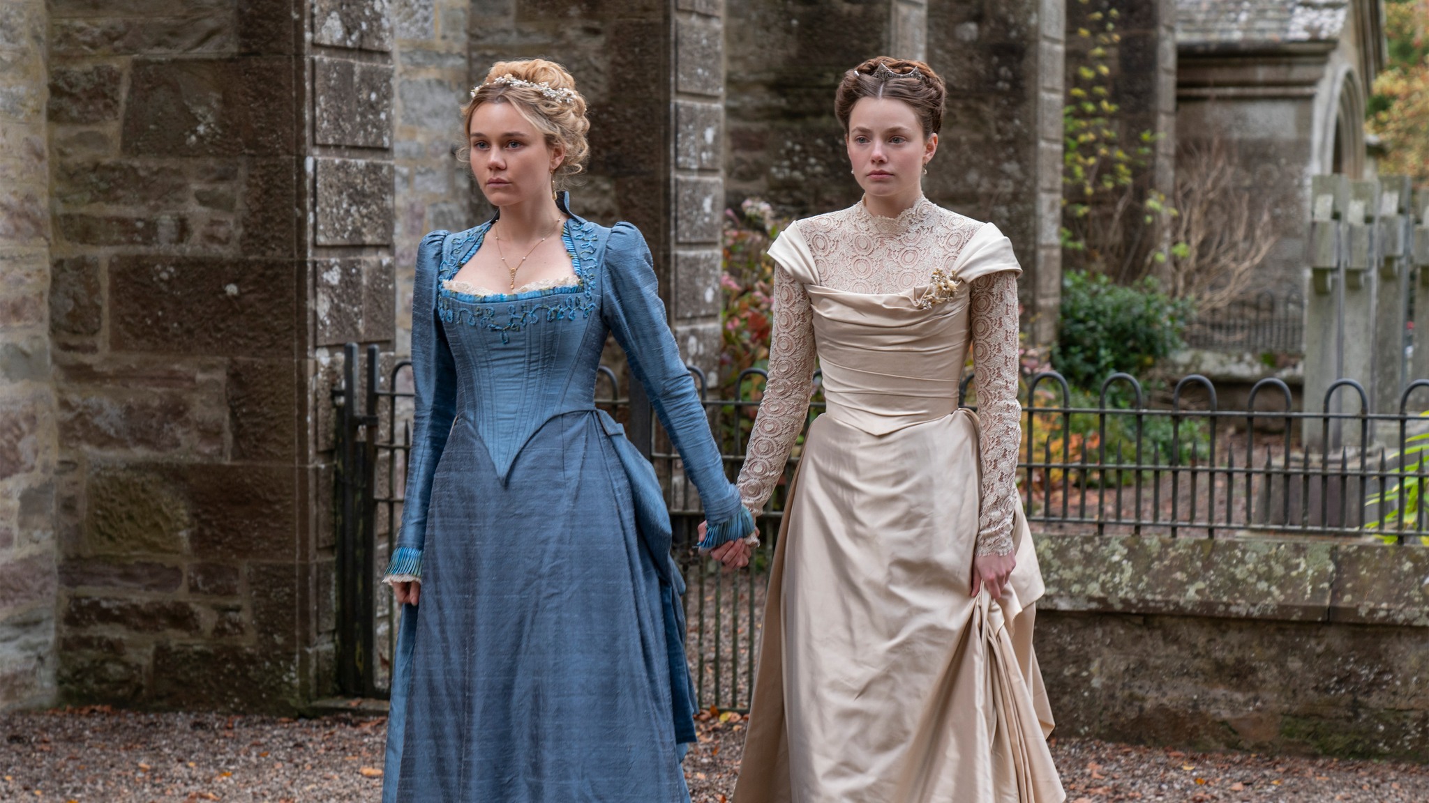 The Buccaneers: Leighton Meester si unisce alla seconda stagione della serie Apple TV+