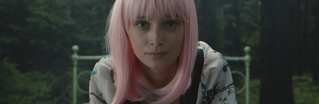 immagine film deer girl