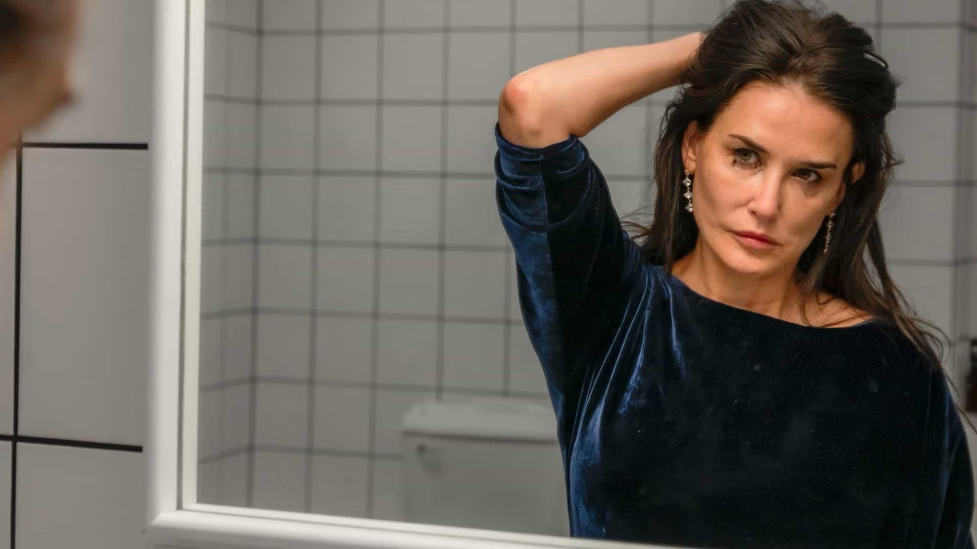 Demi Moore festeggia il suo compleanno con un secondo weekend da record in Italia per The Substance