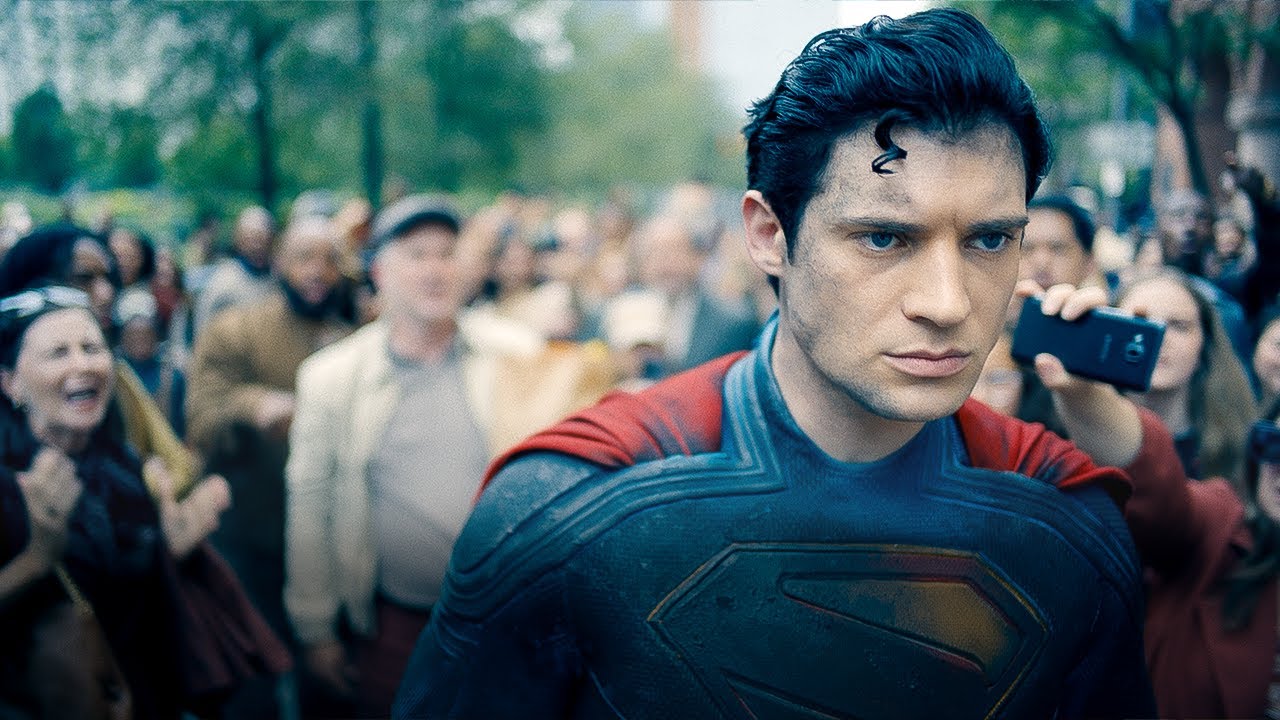 Superman: il primo emozionate teaser trailer del film diretto da James Gunn