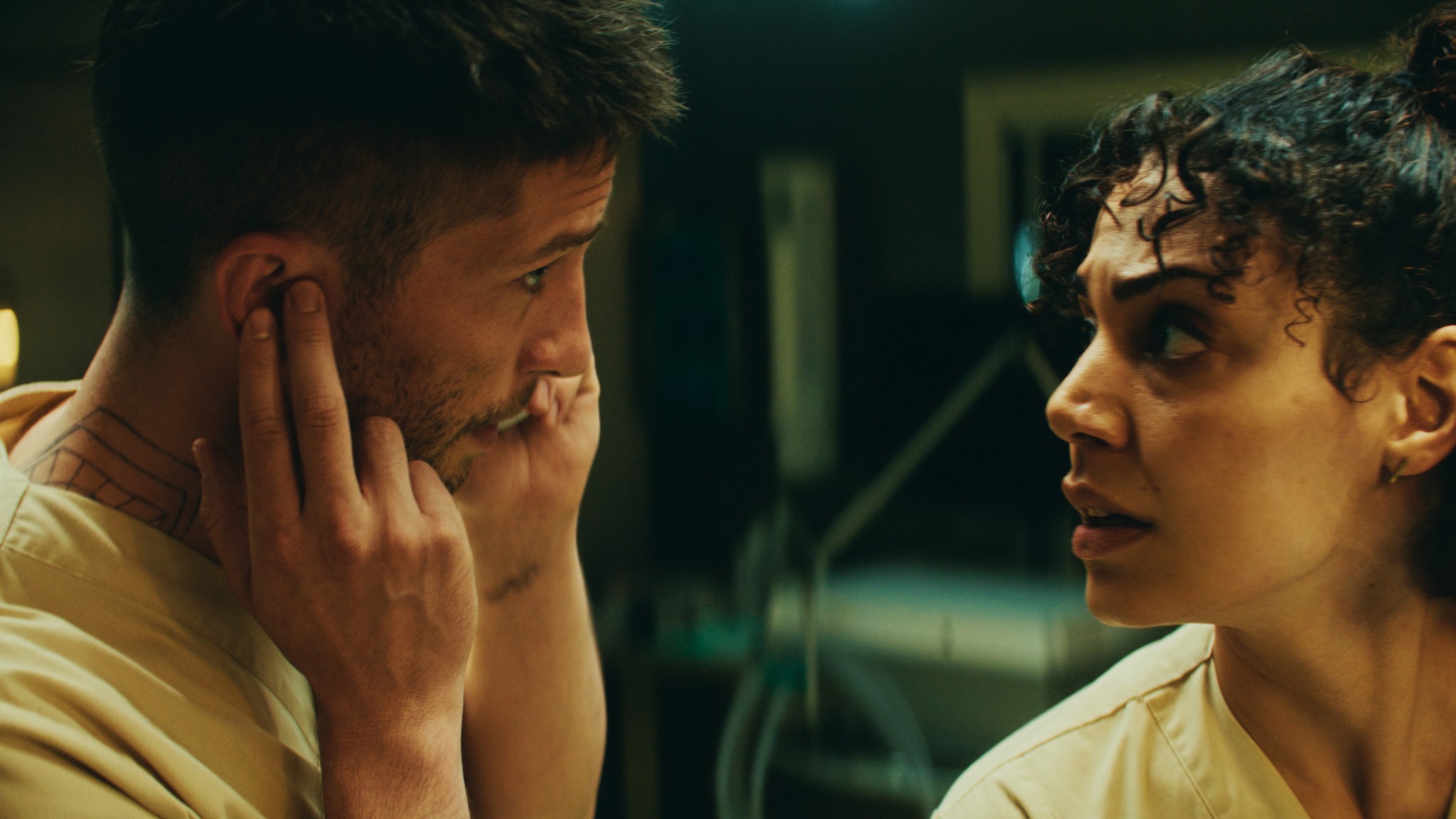 Berlino: codice rosso, Apple TV+ svela il trailer della dramedy in lingua tedesca