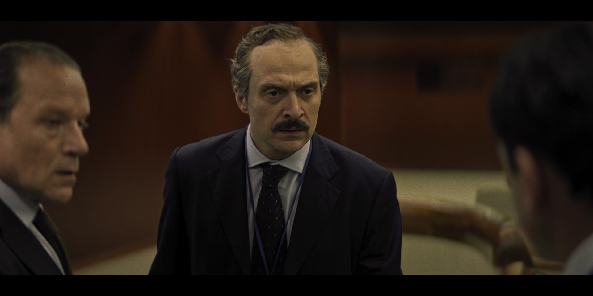 Il Nibbio: le nuove clip del film con Claudio Santamaria