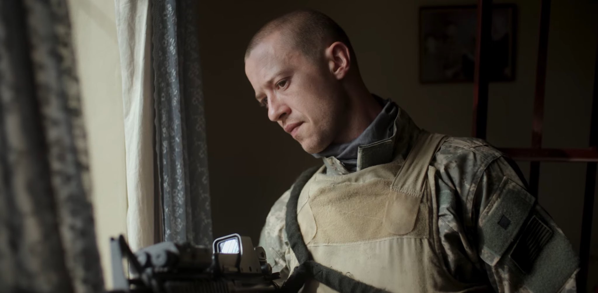 Warfare: il dietro le quinte e e il poster del film di Alex Garland e Ray Mendoza