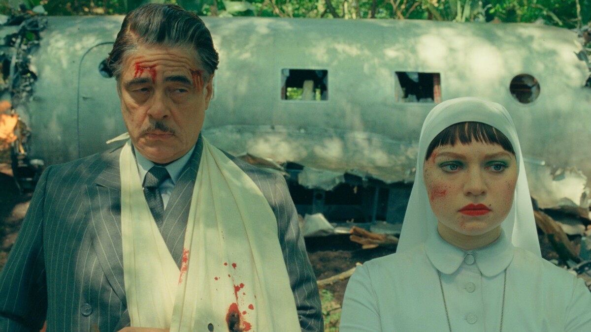 immagine film la trama fenicia