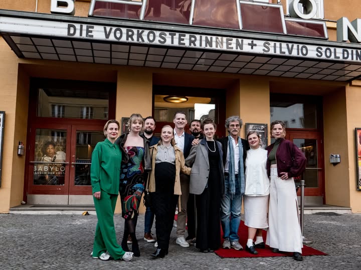 immagine anteprima berlino le assaggiatrici