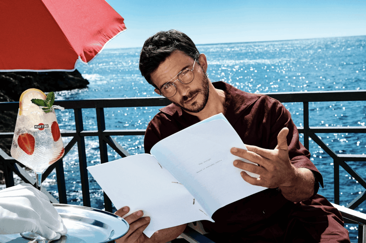 MARTINI® collabora con Jonathan Baily