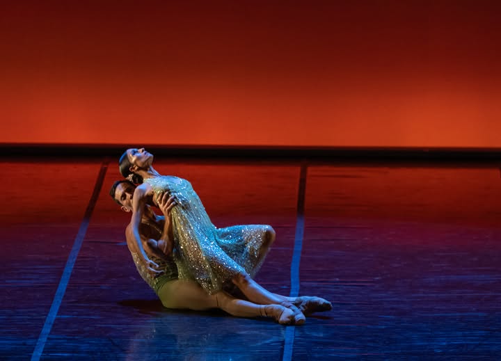 Danza sulla Terra: a Caracalla Le Sacre du Printemps di Pina Bausch