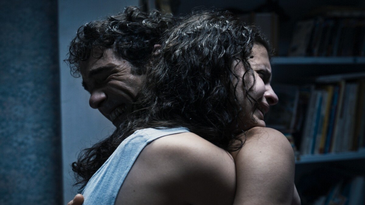 Alpha: il trailer italiano del film di Julia Ducournau