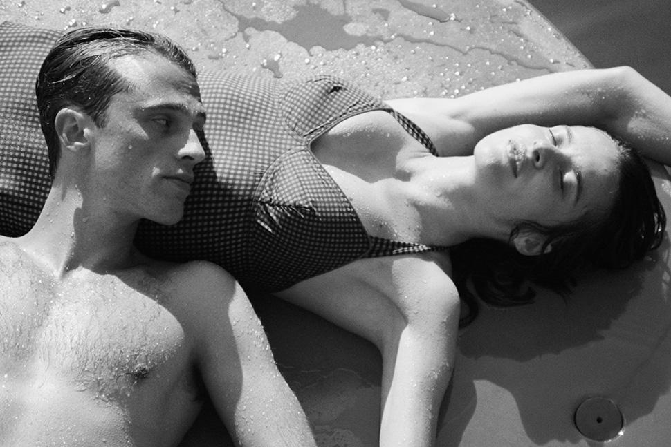 L’Étranger, la recensione: Ozon rilegge Camus con rigore e distanza emotiva