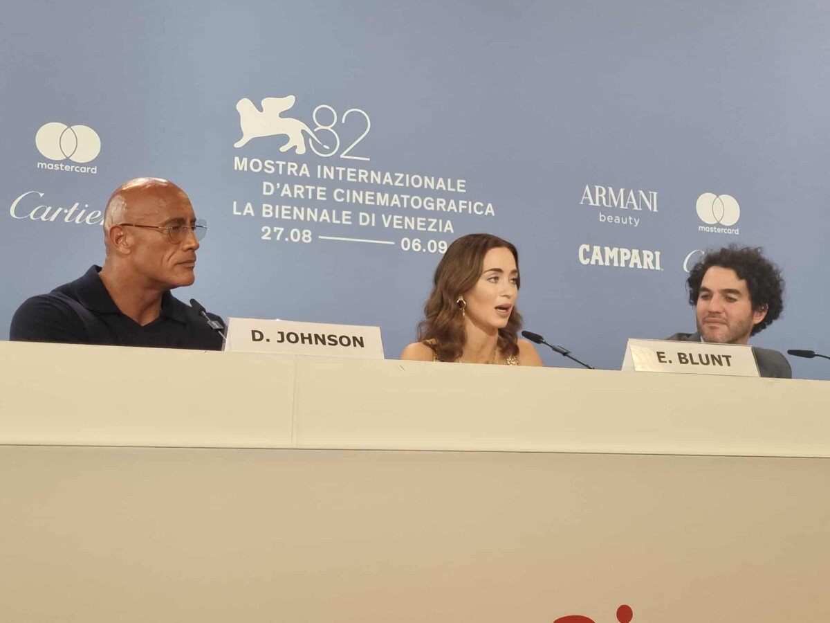 The Smashing Machine, incontro stampa: Dwayne Johnson, Emily Blunt e Benny Safdie raccontano l’uomo dietro il campione