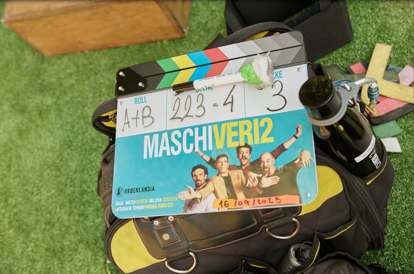 Maschi Veri: al via le riprese della seconda stagione della serie comedy Netflix