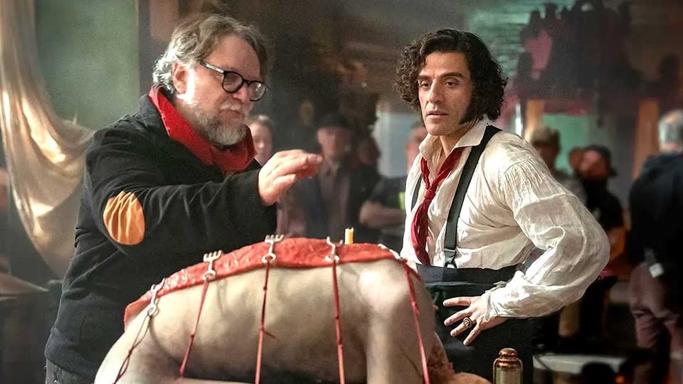 guillermo del toro oscar isaac set frankenstein