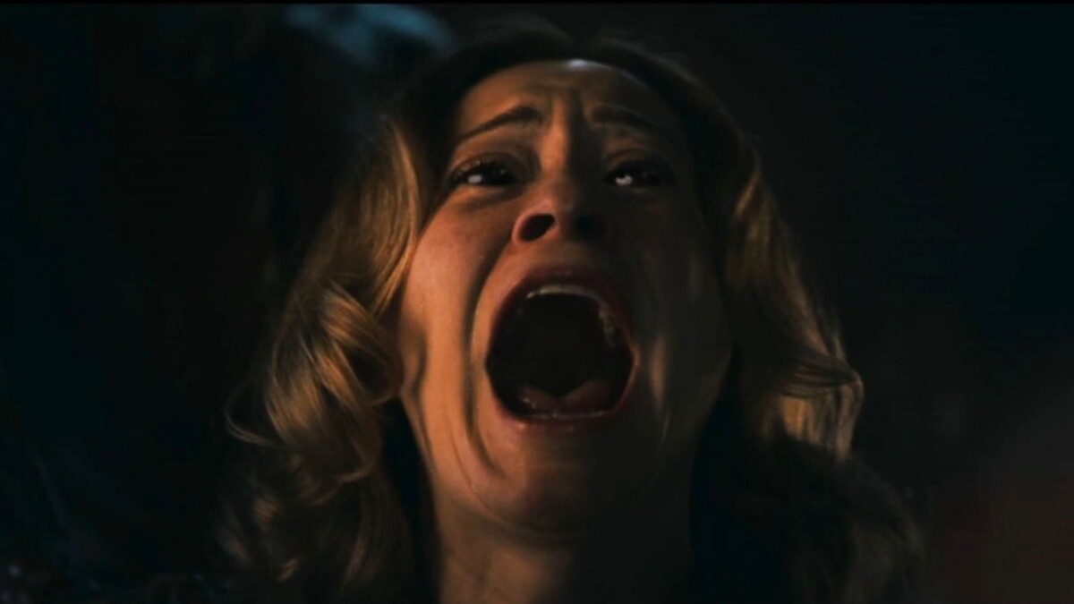 Shelby Oaks – Il Covo del Male: il trailer e il poster del film al cinema a novembre