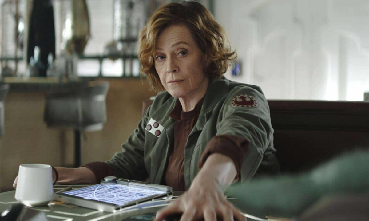 sigourney weaver the mandalorian & grogu