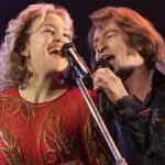 immagine film song sung blue