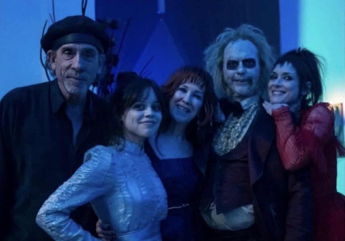 set beetlejuice beetlejuce