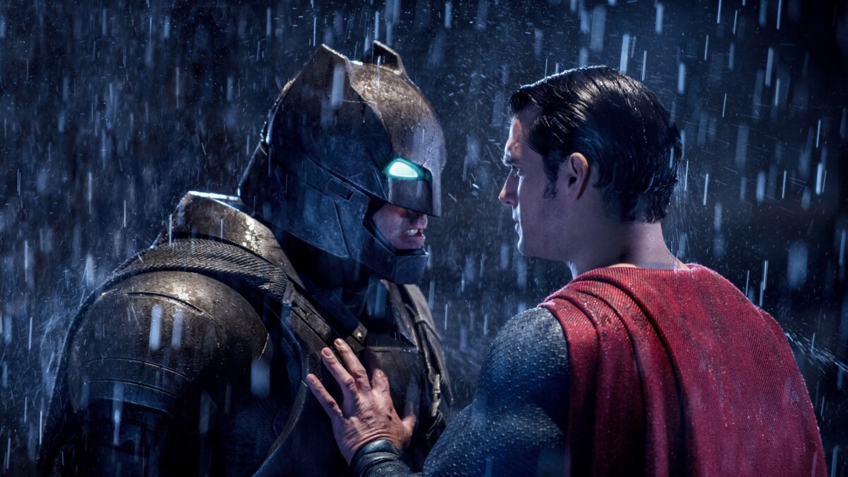 Zack Snyder difende Batman v Superman e i suoi fan a 10 anni dall’uscita