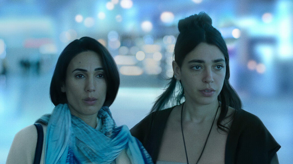 Liraz Chamami e Talia Lynne Ronn in "Unconditional", in anteprima l'8 maggio 2026 su Apple TV.