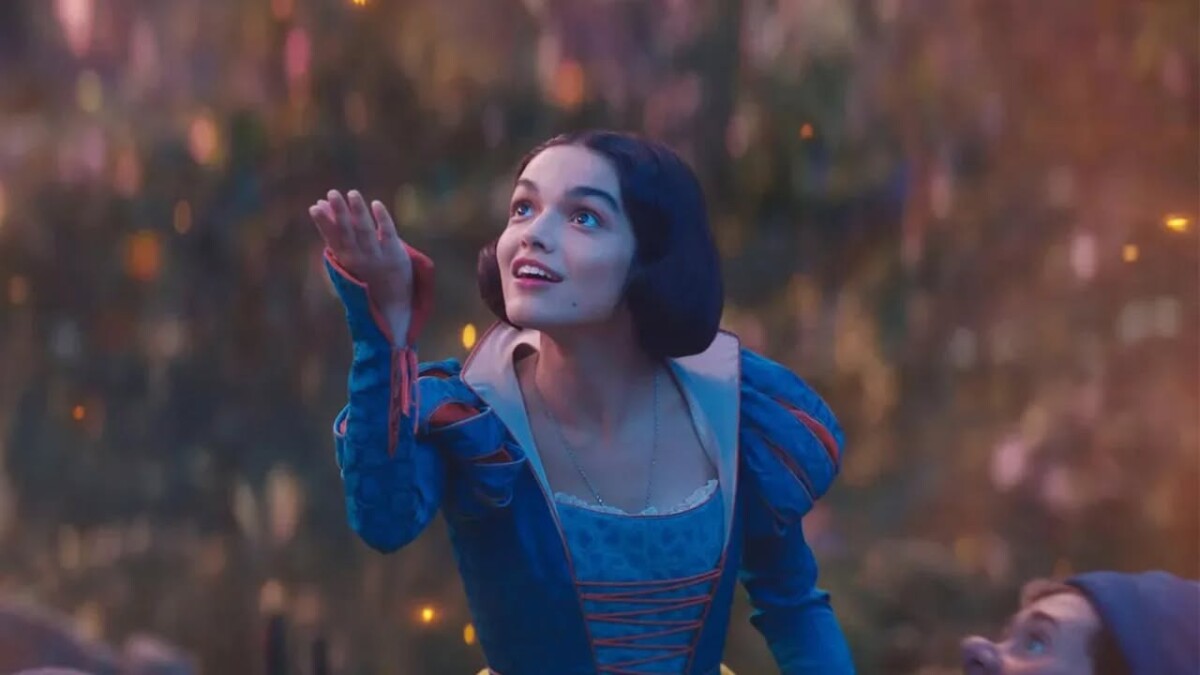 Rachel Zegler difende le sue origini e parla delle critiche su Biancaneve