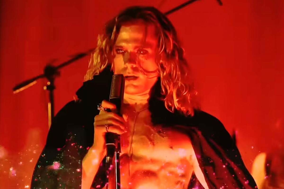 the vampire lestat sam reid