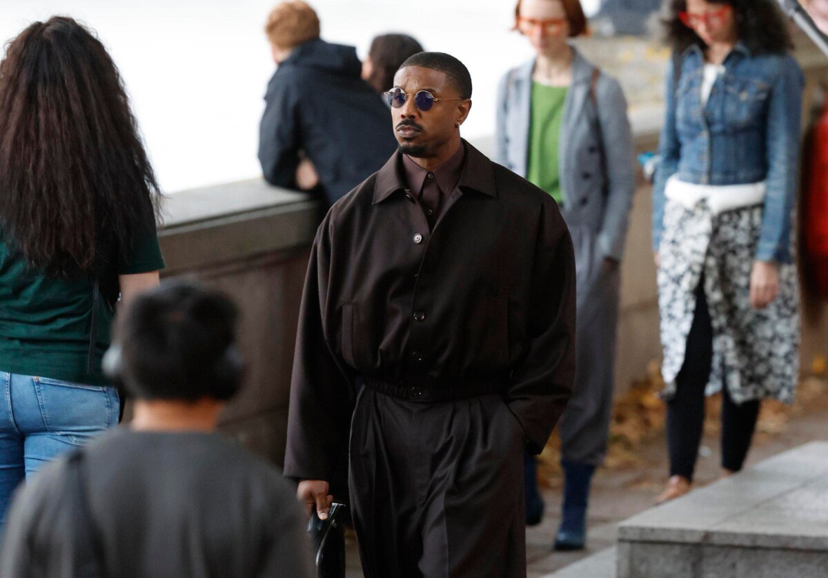 Michael B. Jordan riscrive Thomas Crown Affair