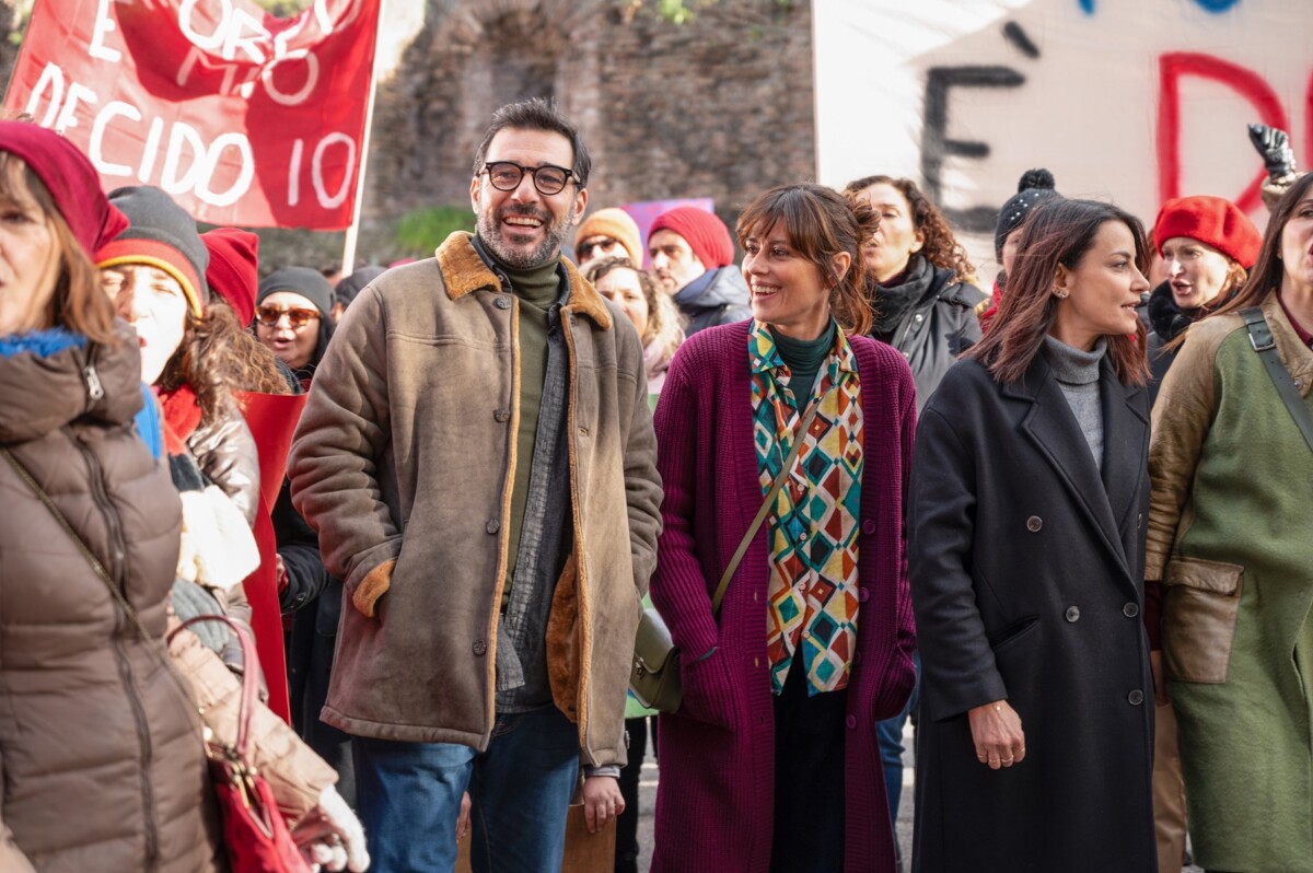 immagine commedia 2 Cuori e 2 Capanne