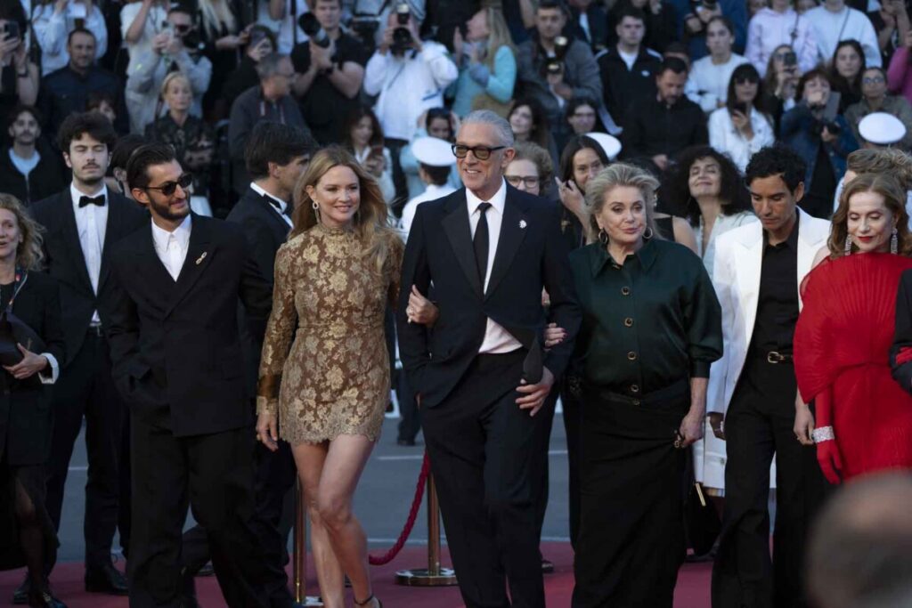 Cannes 79 - histoire paralleles - cast - red - carpet foto Martina Dal Piano per Think Movies